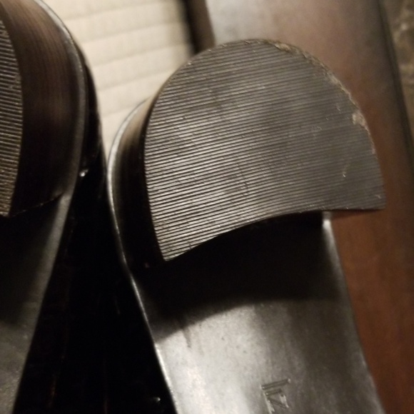 Liz Claiborne 2" closed toe heel - Picture 7 of 8